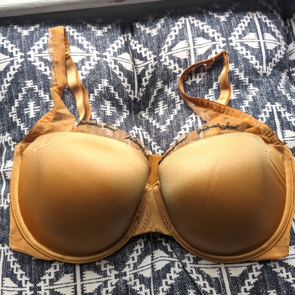 Victoria Secret Lined Balconet Bra